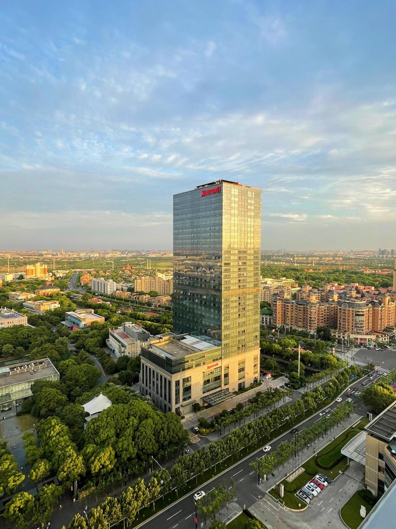 Shanghai Marriott Hotel Pudong East Bagian luar foto